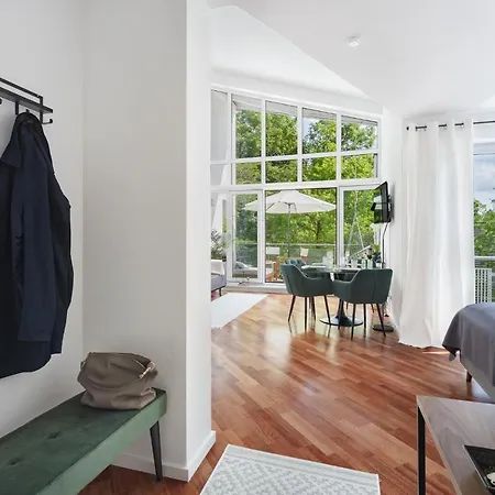 Apartment Blueberry Living - Design Loft Nahe Muenchen - Dachterrasse - S-bahn *
